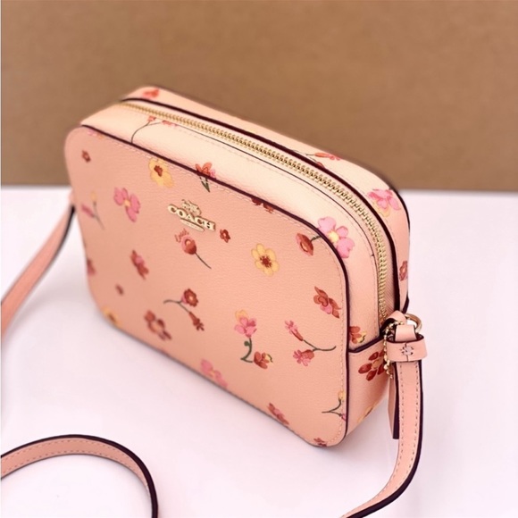 Coach Mini Camera Bag with
Mystical Floral Print Faded Blush
Multi - Picture 9 of 13